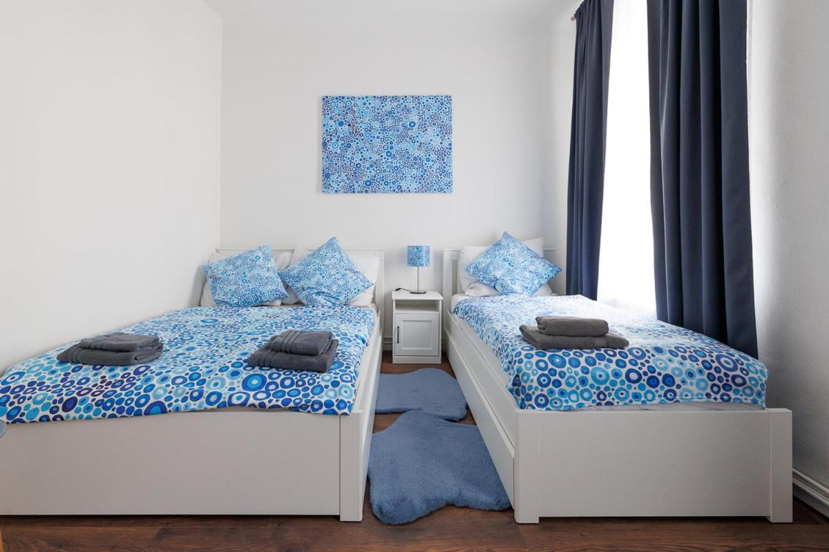 New Shalalaliving Vienna Spacious Home For Family & Friends ภายนอก รูปภาพ
